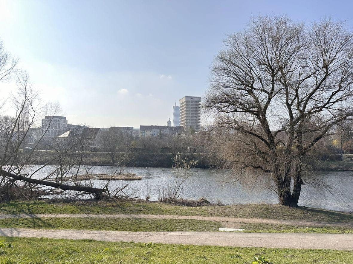 Prodej bytu 2+1 51 m², Helmboldstr. 3, Jena, Durynsko Prodej bytu 2+1 51 m², Helmboldstr. 3, Jena, Durynsko