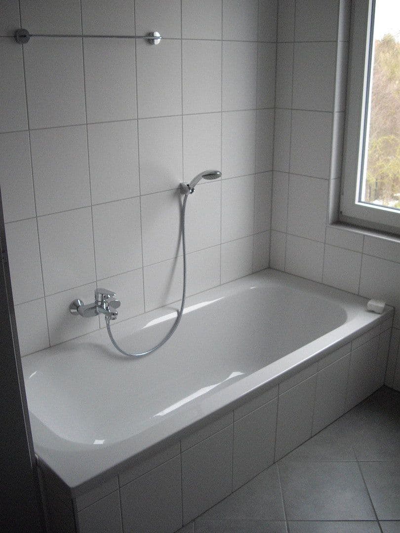 Pronájem bytu 4+1 103 m², Reichsdorfstraße 5, Sennfeld, Bavorsko Pronájem bytu 4+1 103 m², Reichsdorfstraße 5, Sennfeld, Bavorsko