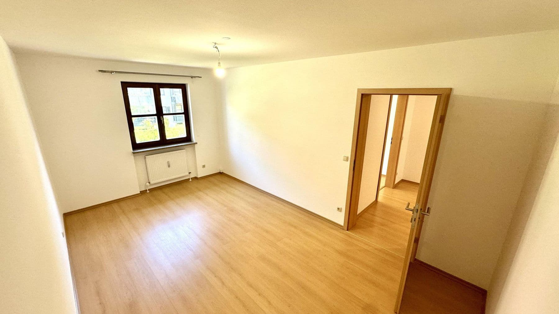 Pronájem bytu 3+1 82 m², Bad Tölz, Bavorsko Pronájem bytu 3+1 82 m², Bad Tölz, Bavorsko