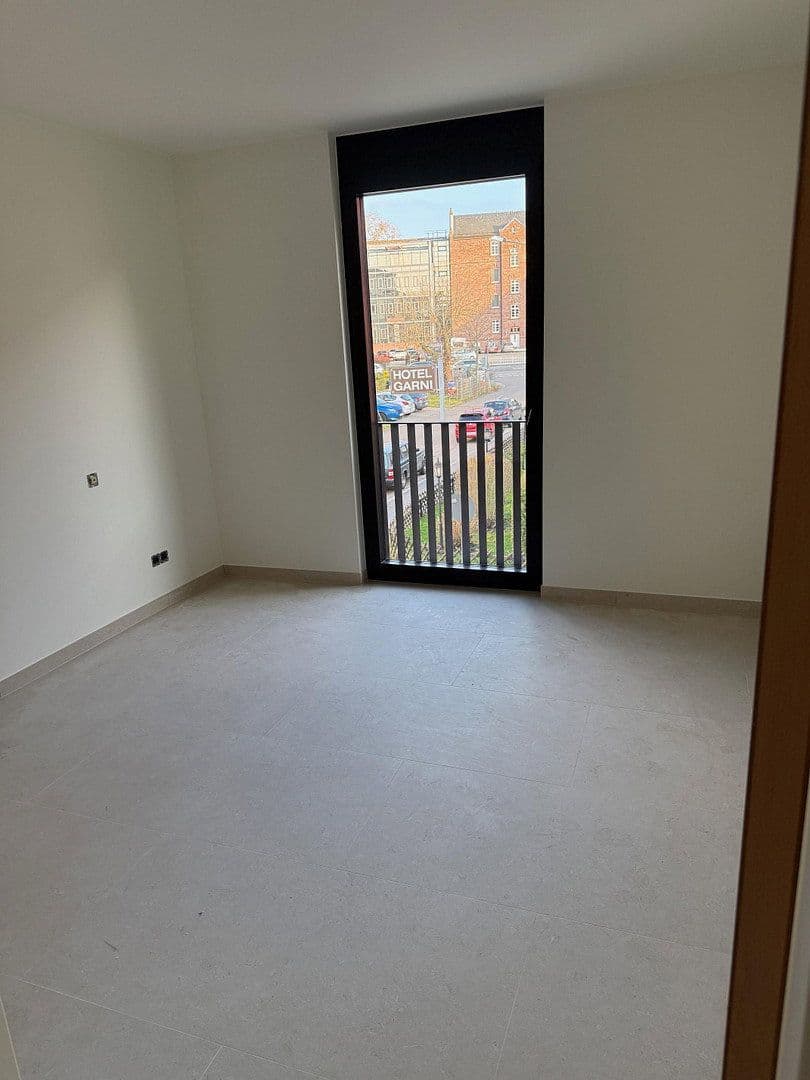 Pronájem bytu 3+1 95 m², Netanel-Weil-Str. 2/4, Karlsruhe, Bádensko-Württembersko Pronájem bytu 3+1 95 m², Netanel-Weil-Str. 2/4, Karlsruhe, Bádensko-Württembersko
