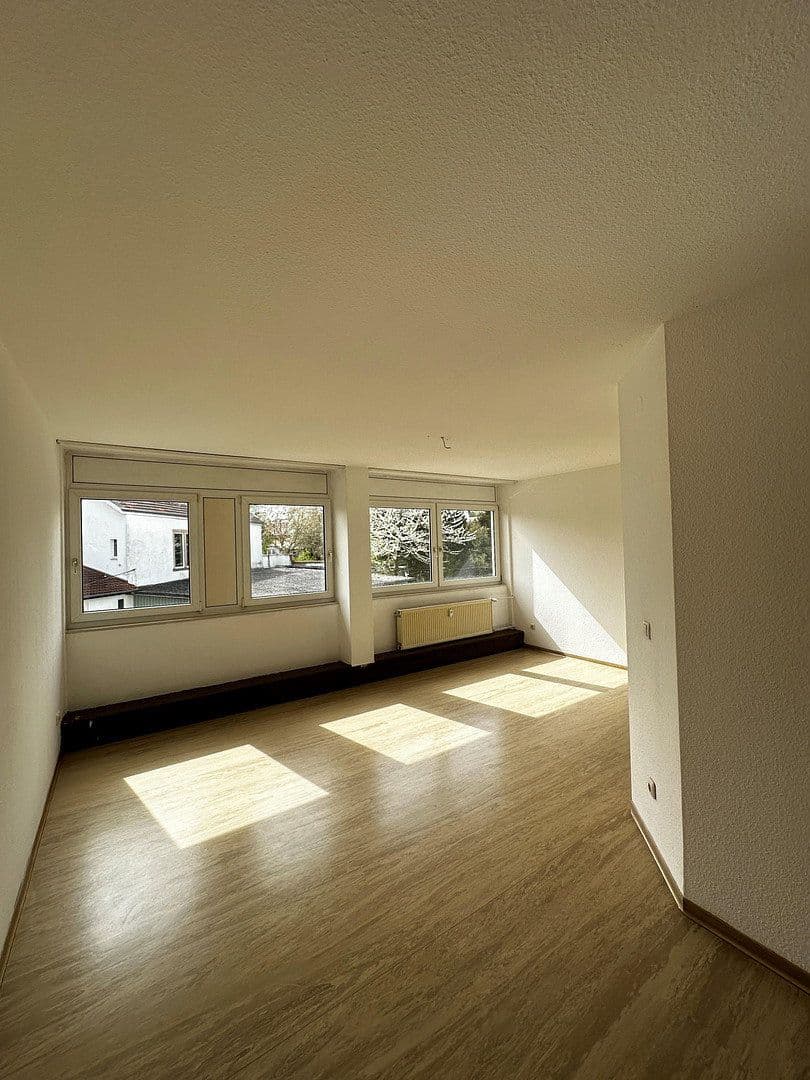 Pronájem bytu 2+1 60 m², Hellgasse 16, Alzey, Porýní-Falc Pronájem bytu 2+1 60 m², Hellgasse 16, Alzey, Porýní-Falc