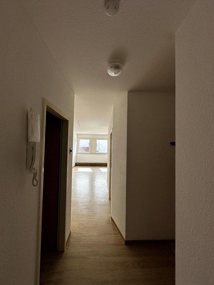 Pronájem bytu 2+1 60 m², Hellgasse 16, Alzey, Porýní-Falc Pronájem bytu 2+1 60 m², Hellgasse 16, Alzey, Porýní-Falc