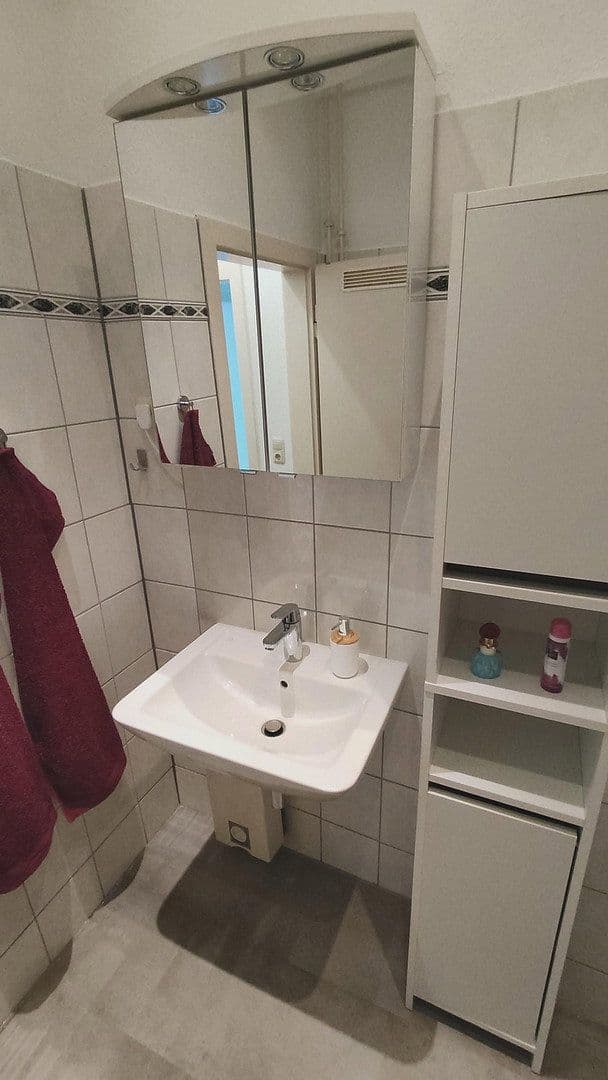 Pronájem bytu 2+1 44 m², Leipziger Str. 49, Essen, Severní Porýní-Vestfálsko Pronájem bytu 2+1 44 m², Leipziger Str. 49, Essen, Severní Porýní-Vestfálsko