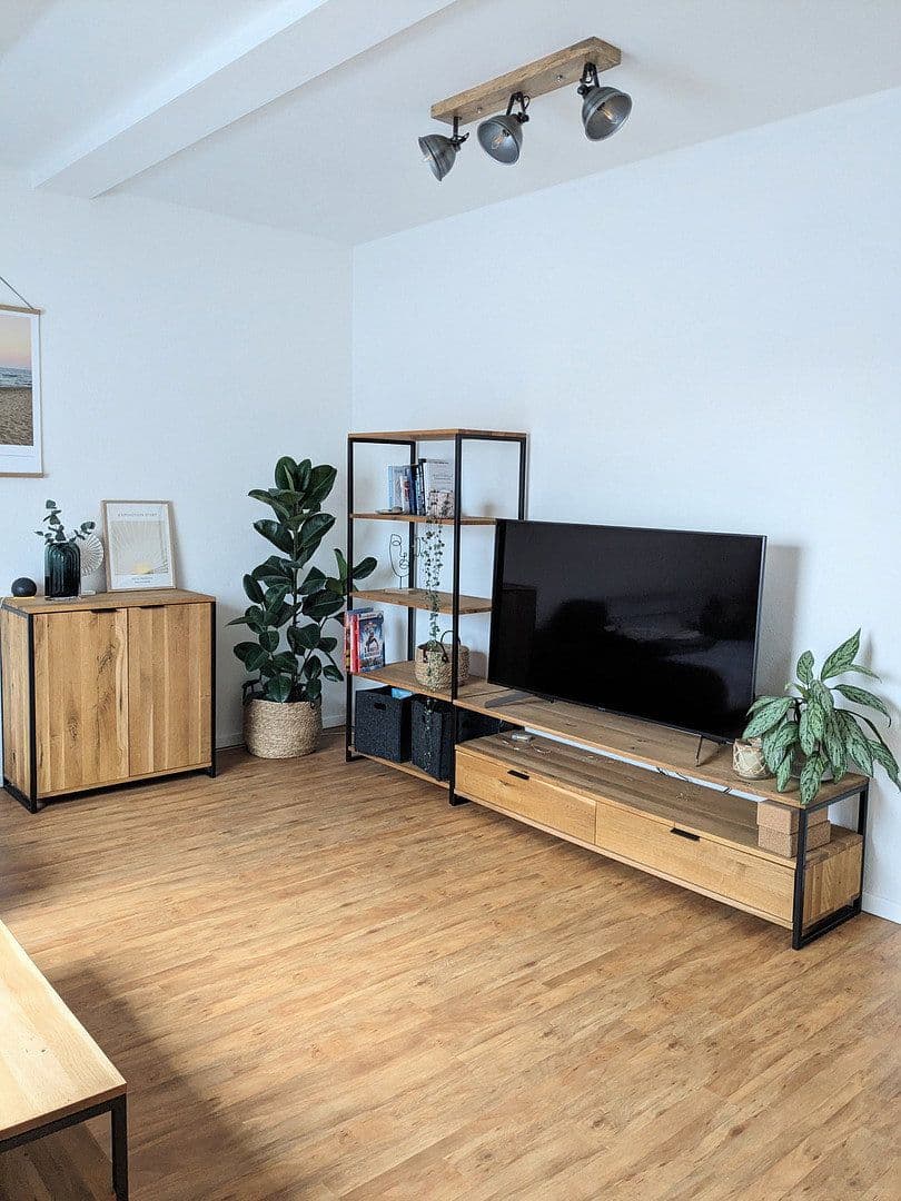 Pronájem bytu 3+1 89 m², Bgm.-Kamhuber-Straße, Heldenstein, Bavorsko Pronájem bytu 3+1 89 m², Bgm.-Kamhuber-Straße, Heldenstein, Bavorsko