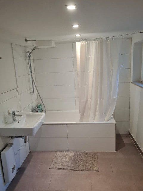 Pronájem bytu 1+kk 31 m², Friederikastraße 64, Bochum, Severní Porýní-Vestfálsko Pronájem bytu 1+kk 31 m², Friederikastraße 64, Bochum, Severní Porýní-Vestfálsko