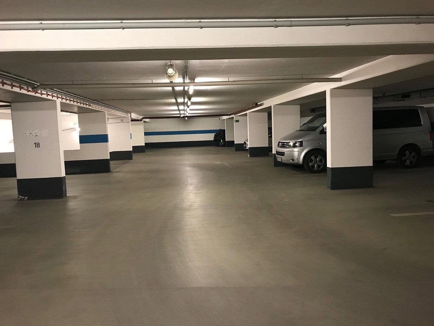 Pronájem garáže, Kleine Alexanderstraße 9, Berlin, Berlín Pronájem garáže, Kleine Alexanderstraße 9, Berlin, Berlín