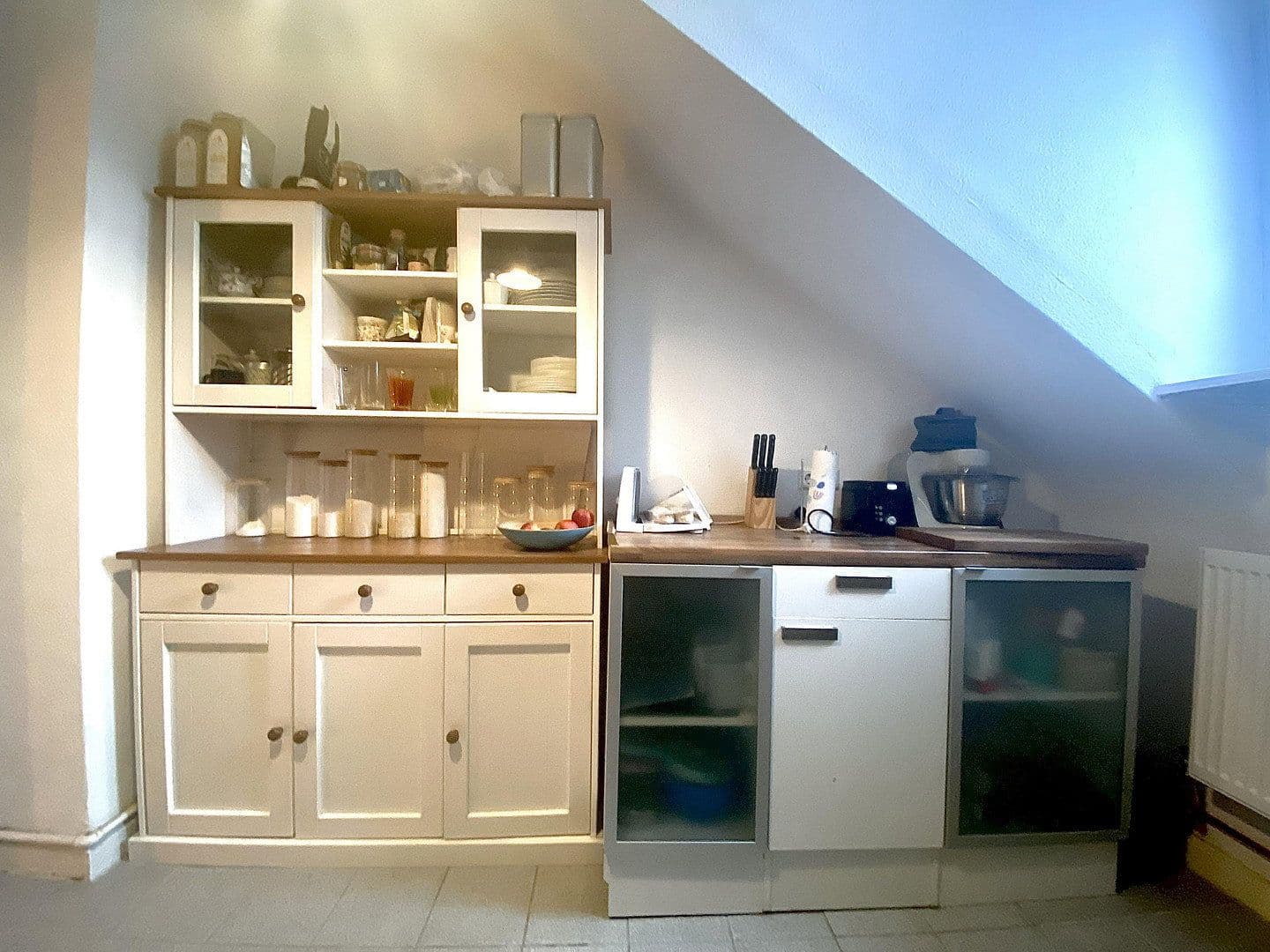 Pronájem bytu 3+1 78 m², Mörscher - Str. 8, Karlsruhe, Bádensko-Württembersko Pronájem bytu 3+1 78 m², Mörscher - Str. 8, Karlsruhe, Bádensko-Württembersko