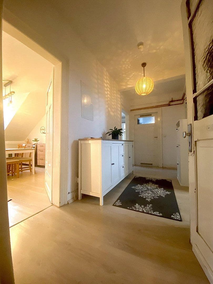Pronájem bytu 3+1 78 m², Mörscher - Str. 8, Karlsruhe, Bádensko-Württembersko Pronájem bytu 3+1 78 m², Mörscher - Str. 8, Karlsruhe, Bádensko-Württembersko