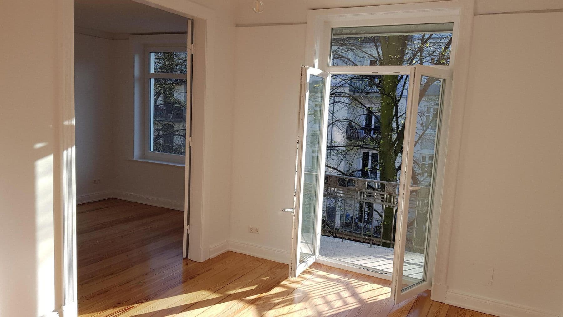 Pronájem bytu 3+1 60 m², Schinkelstrasse 10, Hamburg, Hamburg Pronájem bytu 3+1 60 m², Schinkelstrasse 10, Hamburg, Hamburg