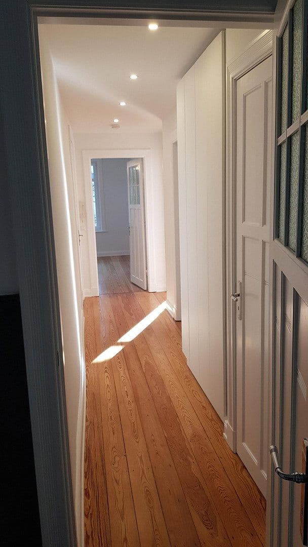 Pronájem bytu 3+1 60 m², Schinkelstrasse 10, Hamburg, Hamburg Pronájem bytu 3+1 60 m², Schinkelstrasse 10, Hamburg, Hamburg