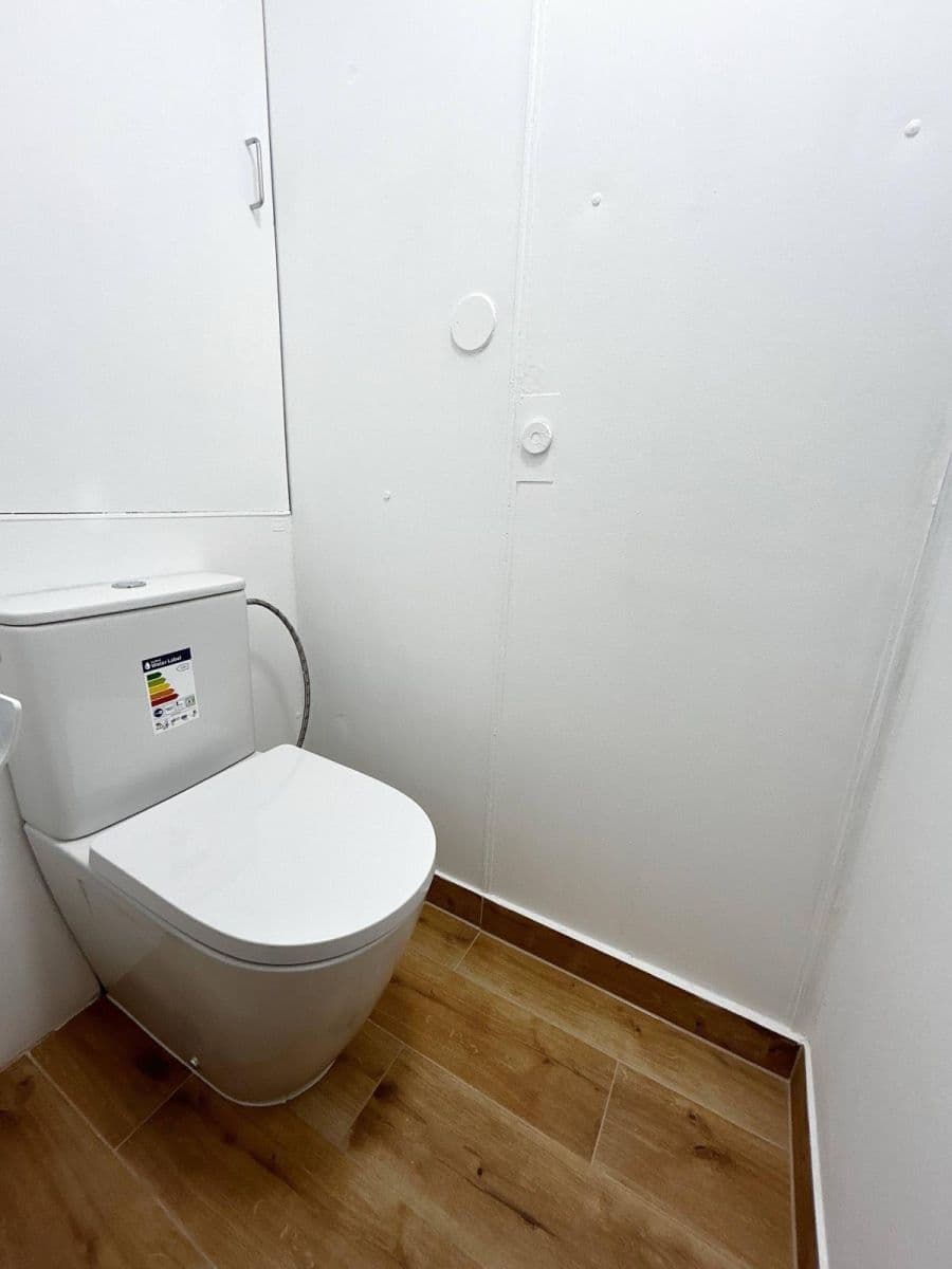 Pronájem bytu 3+1 25 m², Letovická, Brno, Jihomoravský kraj Pronájem bytu 3+1 25 m², Letovická, Brno, Jihomoravský kraj