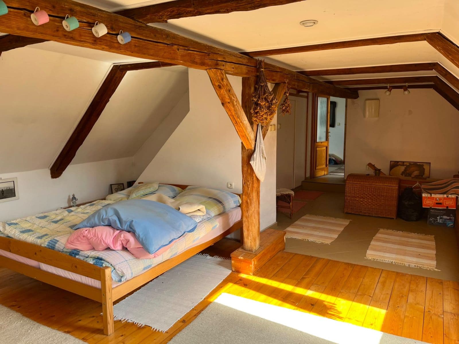 Prodej domu 161 m², pozemek 701 m², nám. 9. května, Ondřejov, Středočeský kraj Prodej domu 161 m², pozemek 701 m², nám. 9. května, Ondřejov, Středočeský kraj