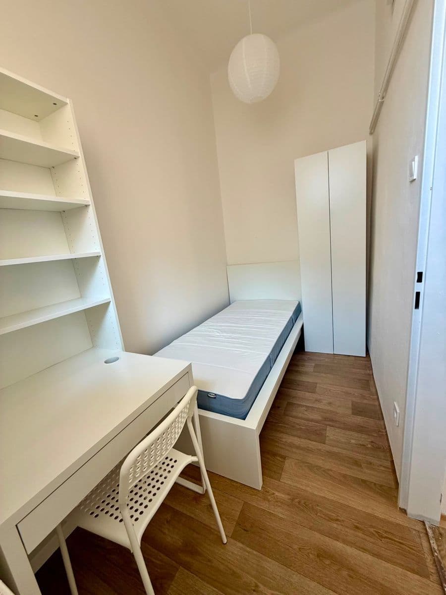 Pronájem bytu 4+1 13 m², Komenského, Červenka, Olomoucký kraj Pronájem bytu 4+1 13 m², Komenského, Červenka, Olomoucký kraj