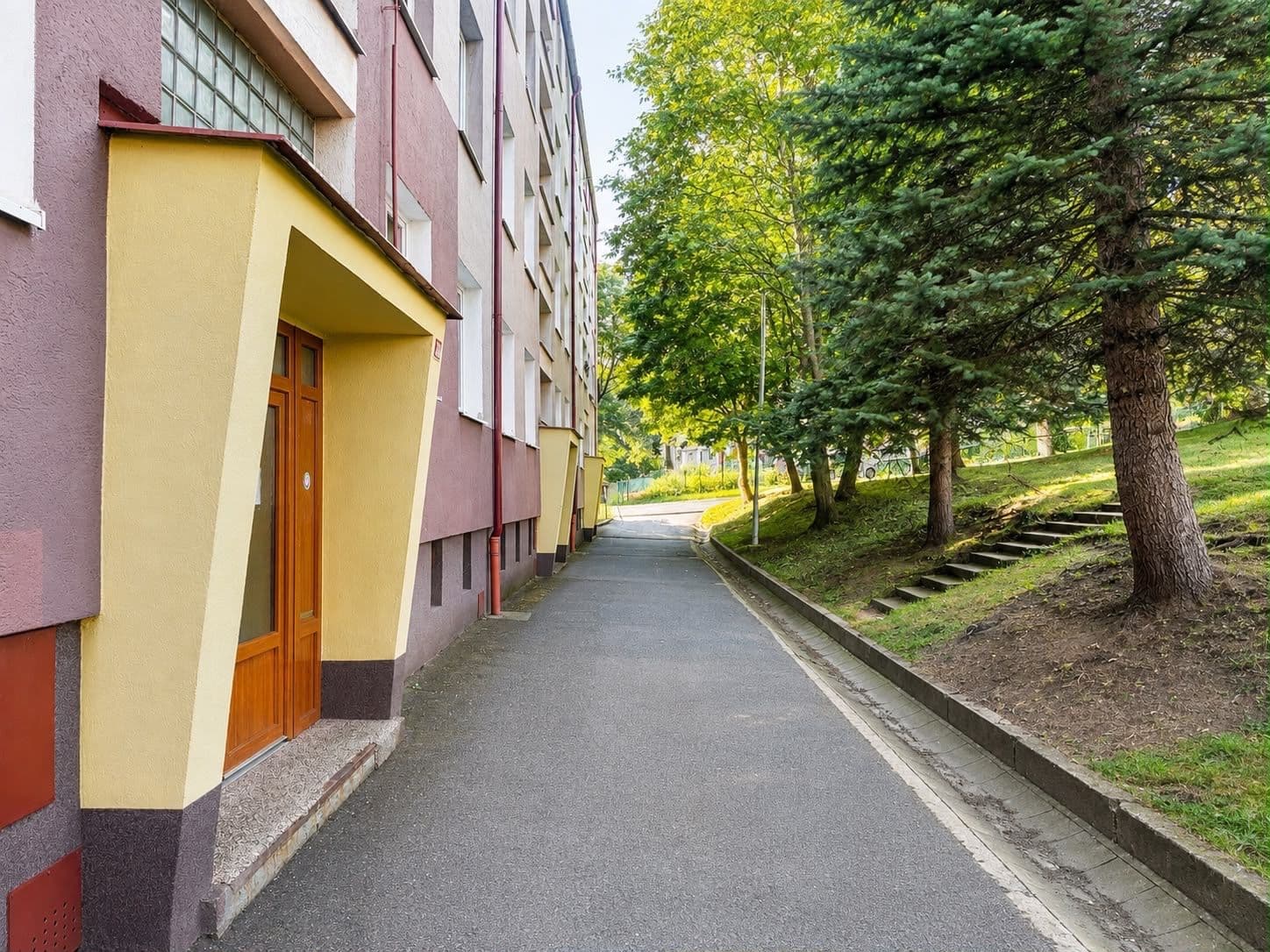 Prodej bytu 4+kk 67 m², B. Němcové, Meziboří, Ústecký kraj Prodej bytu 4+kk 67 m², B. Němcové, Meziboří, Ústecký kraj