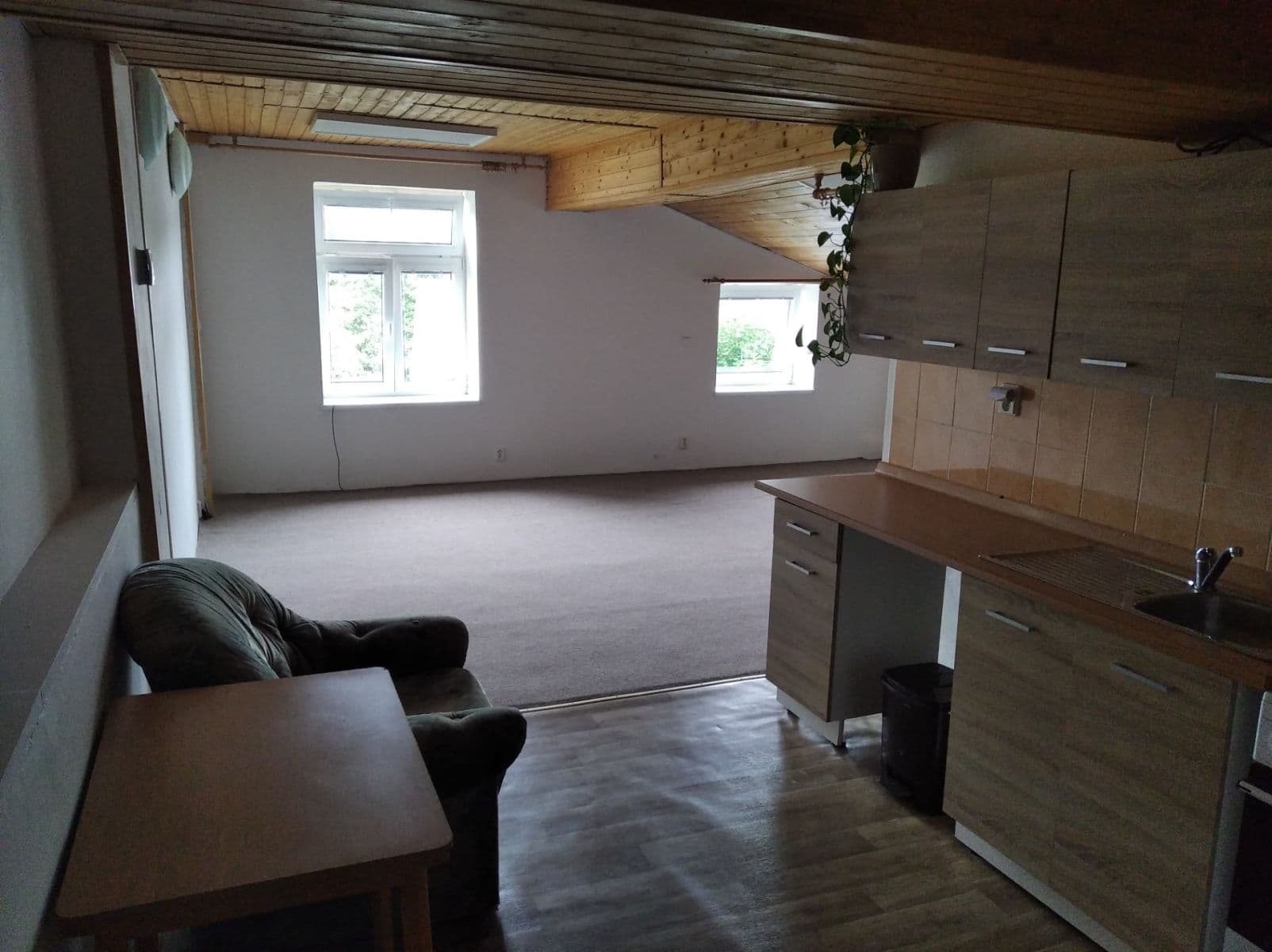 Pronájem bytu 1+kk 40 m², Lázeňská, Liberec, Liberecký kraj Pronájem bytu 1+kk 40 m², Lázeňská, Liberec, Liberecký kraj
