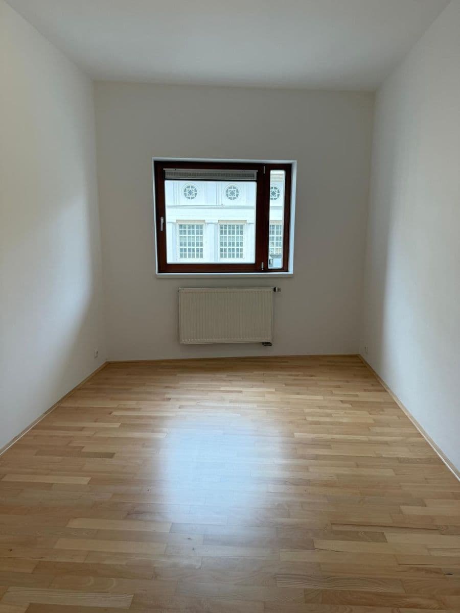 Pronájem bytu 2+kk 50 m², Nedvědovo náměstí, Praha, Praha Pronájem bytu 2+kk 50 m², Nedvědovo náměstí, Praha, Praha