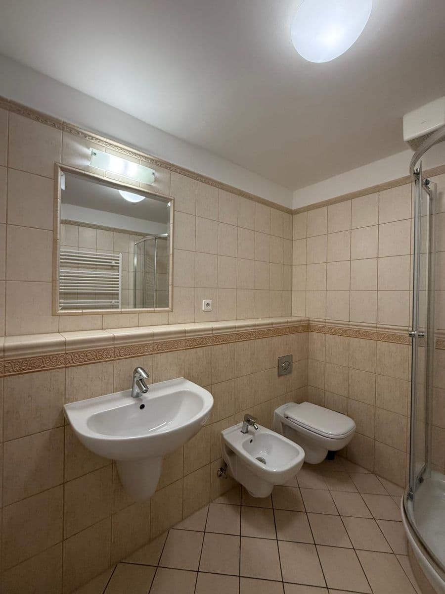 Pronájem bytu 2+kk 50 m², Nedvědovo náměstí, Praha, Praha Pronájem bytu 2+kk 50 m², Nedvědovo náměstí, Praha, Praha