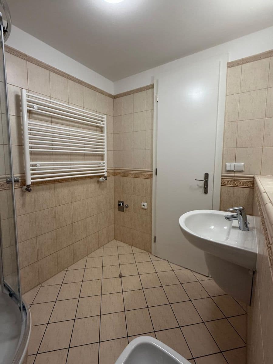 Pronájem bytu 2+kk 50 m², Nedvědovo náměstí, Praha, Praha Pronájem bytu 2+kk 50 m², Nedvědovo náměstí, Praha, Praha