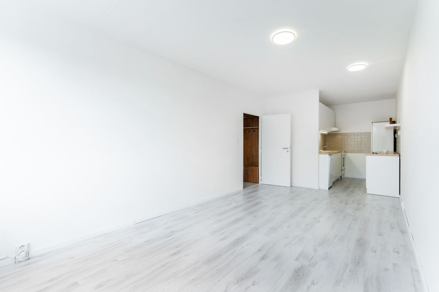 Pronájem bytu 2+kk 43 m², K Rovinám, Praha, Praha Pronájem bytu 2+kk 43 m², K Rovinám, Praha, Praha