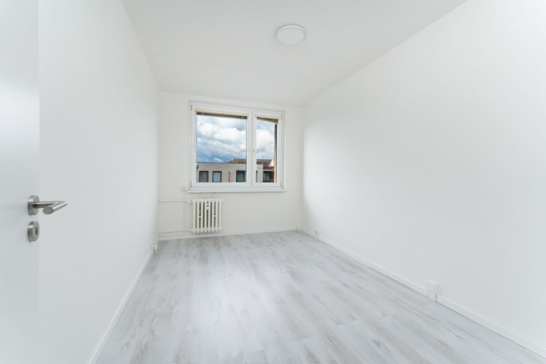 Pronájem bytu 2+kk 43 m², K Rovinám, Praha, Praha Pronájem bytu 2+kk 43 m², K Rovinám, Praha, Praha