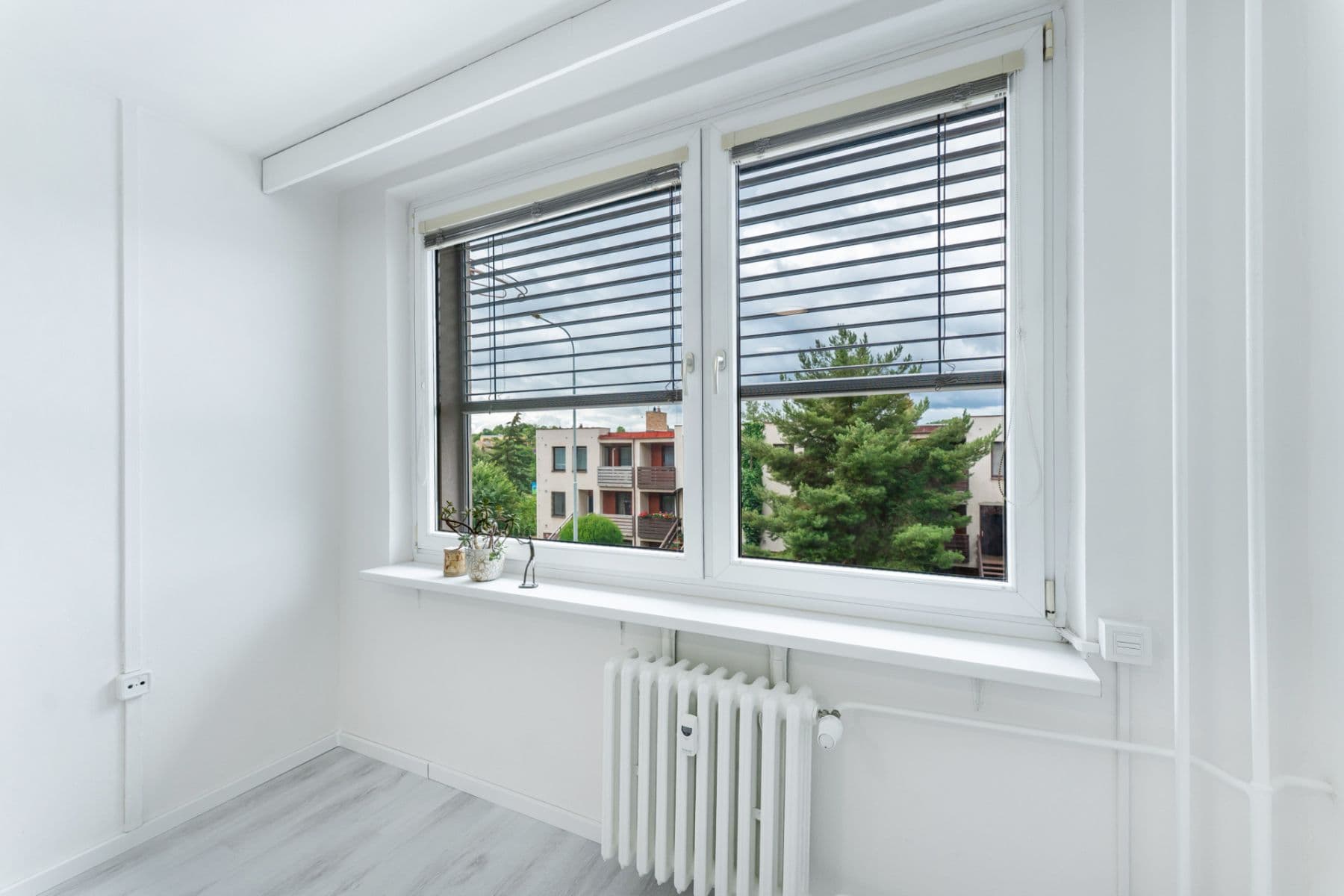 Pronájem bytu 2+kk 43 m², K Rovinám, Praha, Praha Pronájem bytu 2+kk 43 m², K Rovinám, Praha, Praha