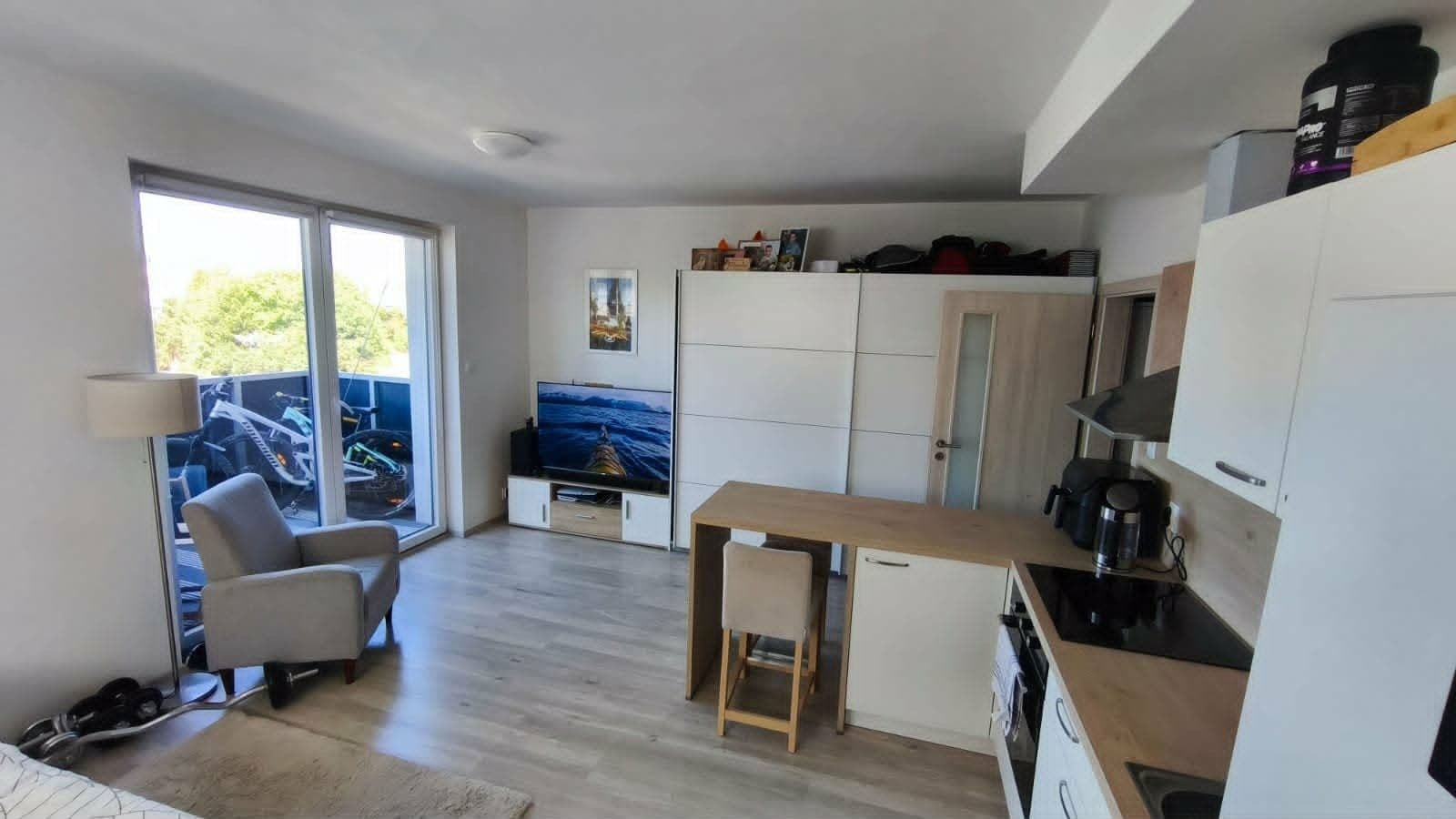 Pronájem bytu 1+kk 37 m², U Pondu, Heřmanova Huť, Plzeňský kraj Pronájem bytu 1+kk 37 m², U Pondu, Heřmanova Huť, Plzeňský kraj