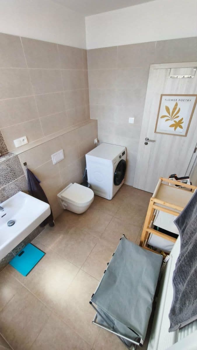 Pronájem bytu 1+kk 37 m², U Pondu, Heřmanova Huť, Plzeňský kraj Pronájem bytu 1+kk 37 m², U Pondu, Heřmanova Huť, Plzeňský kraj