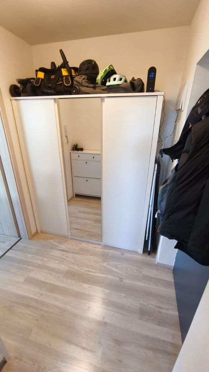 Pronájem bytu 1+kk 37 m², U Pondu, Heřmanova Huť, Plzeňský kraj Pronájem bytu 1+kk 37 m², U Pondu, Heřmanova Huť, Plzeňský kraj