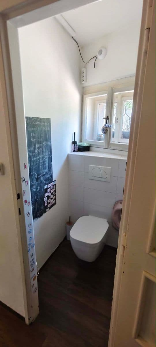 Prodej domu 65 m², pozemek 170 m², Pod Labuťkou, Praha, Praha Prodej domu 65 m², pozemek 170 m², Pod Labuťkou, Praha, Praha