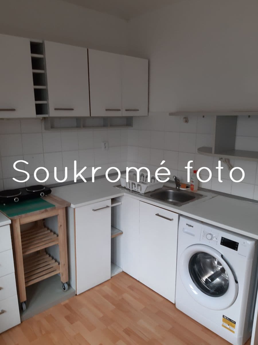 Pronájem bytu 1+1 44 m², Za Hájem, Praha, Praha Pronájem bytu 1+1 44 m², Za Hájem, Praha, Praha