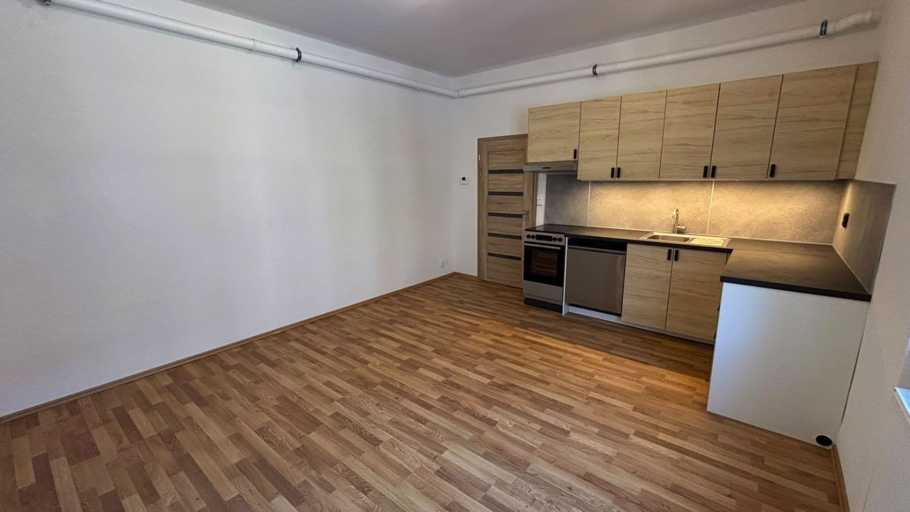 Pronájem bytu 2+kk 60 m², Křižíkova, Litoměřice, Ústecký kraj Pronájem bytu 2+kk 60 m², Křižíkova, Litoměřice, Ústecký kraj