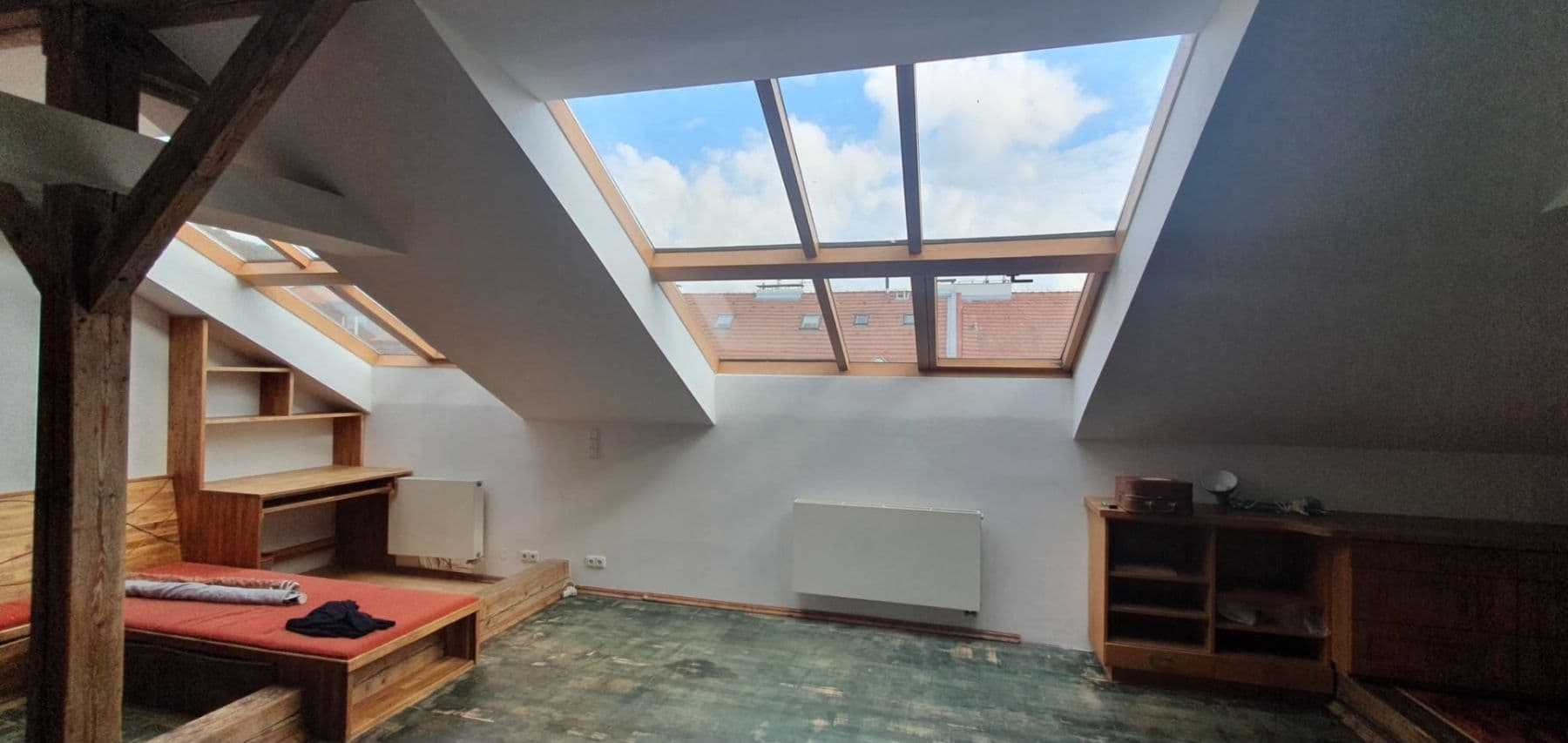 Pronájem bytu 3+kk 118 m², Mělnická, Praha, Praha Pronájem bytu 3+kk 118 m², Mělnická, Praha, Praha