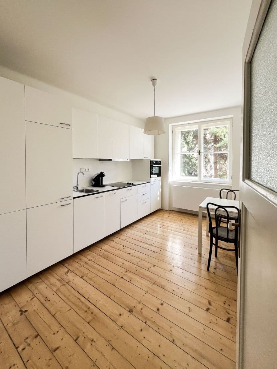 Pronájem bytu 1+1 38 m², Na Malovance, Praha, Praha Pronájem bytu 1+1 38 m², Na Malovance, Praha, Praha