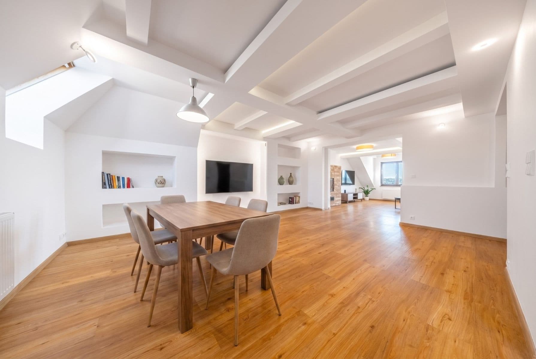 Pronájem bytu 3+kk 144 m², 5. května, Praha, Praha Pronájem bytu 3+kk 144 m², 5. května, Praha, Praha