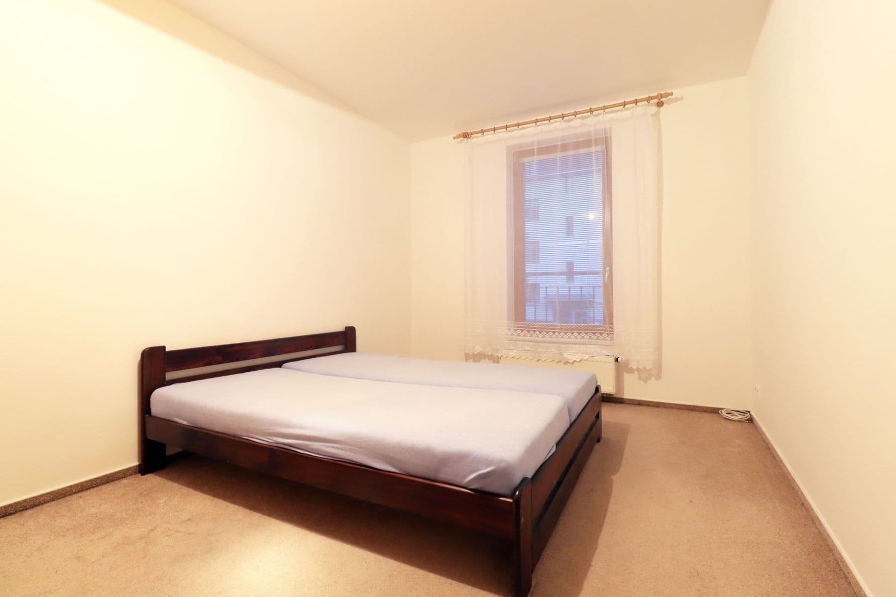 Pronájem bytu 2+kk 56 m², Václava Rady, Praha, Praha Pronájem bytu 2+kk 56 m², Václava Rady, Praha, Praha