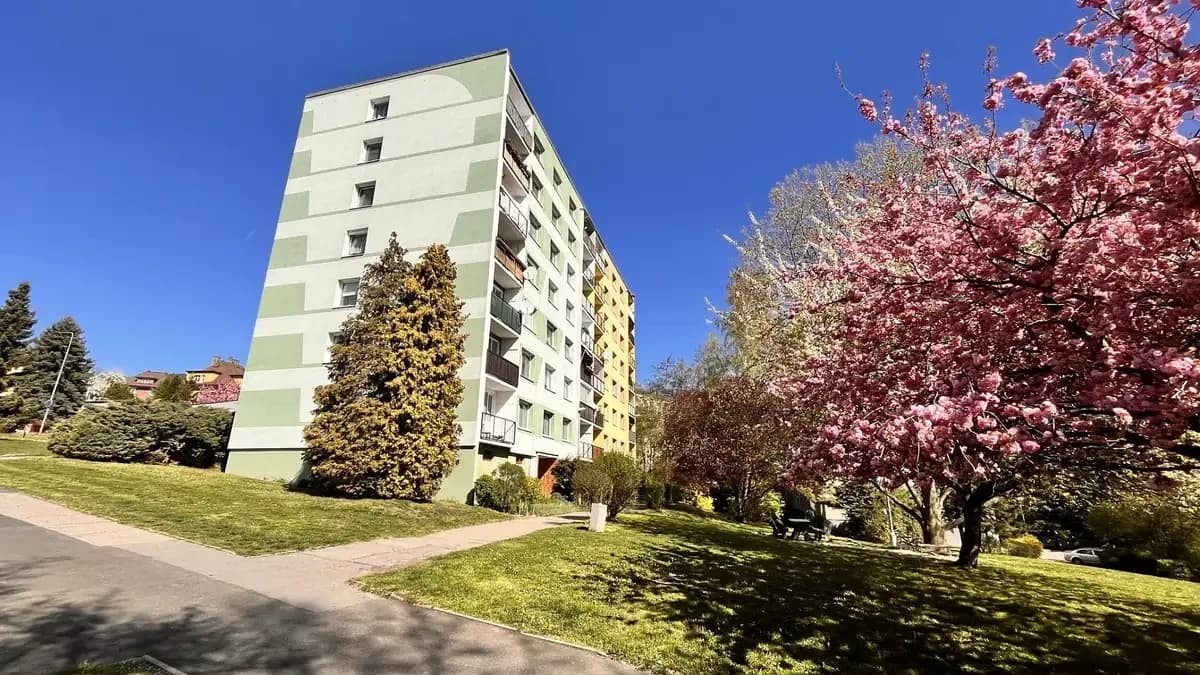 Prodej bytu 1+1 36 m², Školní, Děčín, Ústecký kraj Prodej bytu 1+1 36 m², Školní, Děčín, Ústecký kraj