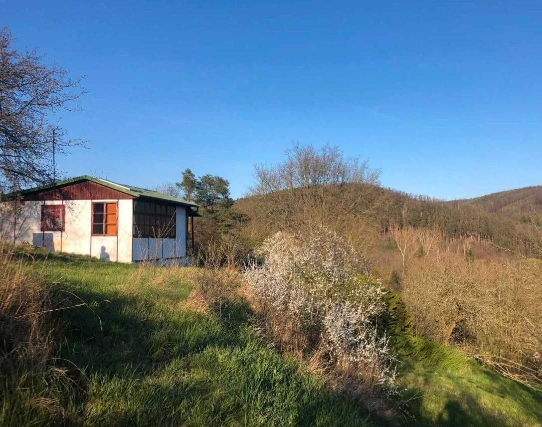 Pronájem chaty, chalupy 35 m², pozemek 1.199 m², Chyňava, Středočeský kraj Pronájem chaty, chalupy 35 m², pozemek 1.199 m², Chyňava, Středočeský kraj