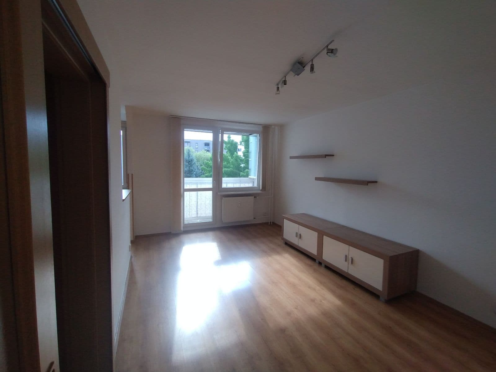 Pronájem bytu 2+1 55 m², Novomeského, Praha, Praha Pronájem bytu 2+1 55 m², Novomeského, Praha, Praha