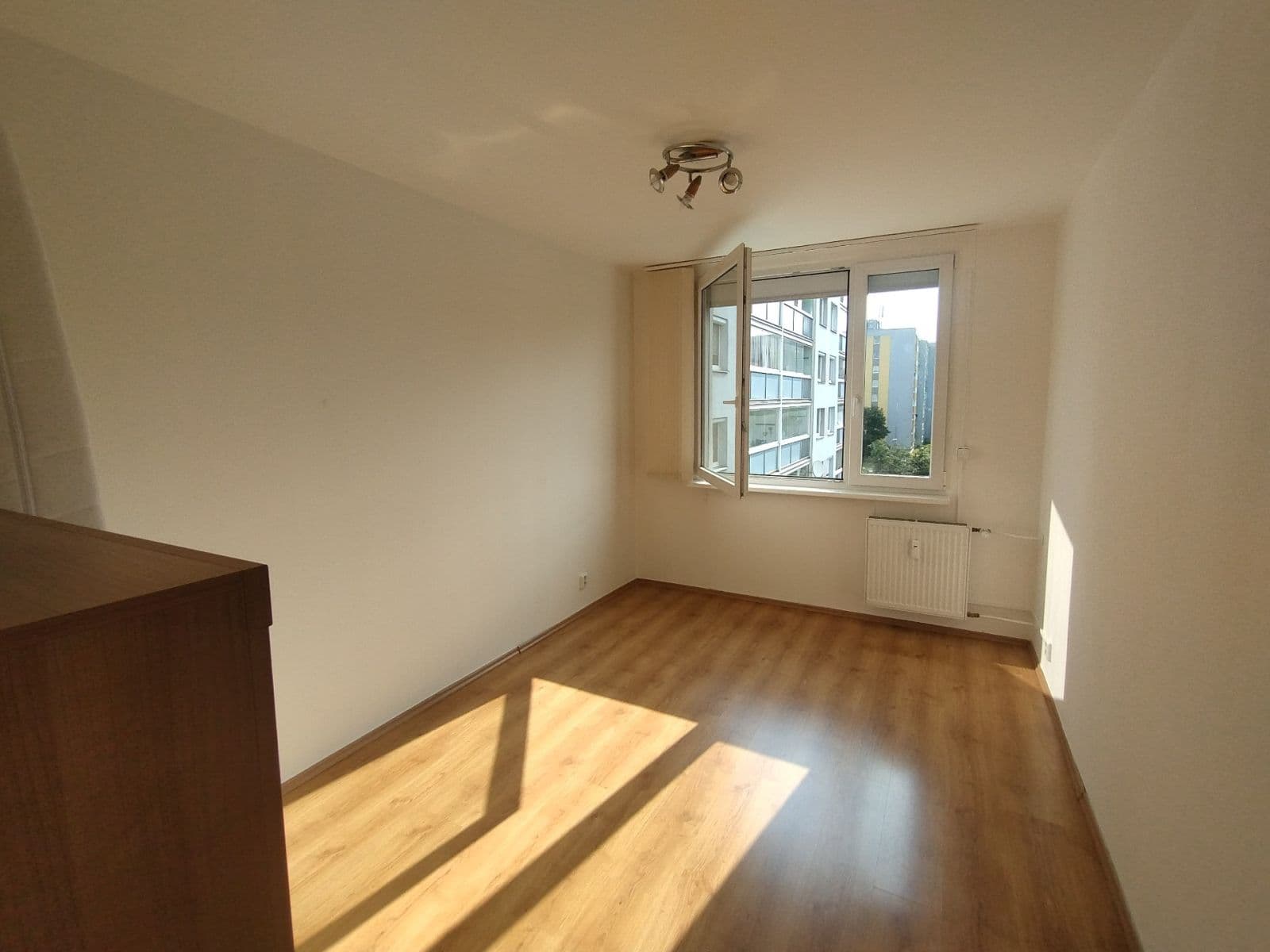 Pronájem bytu 2+1 55 m², Novomeského, Praha, Praha Pronájem bytu 2+1 55 m², Novomeského, Praha, Praha