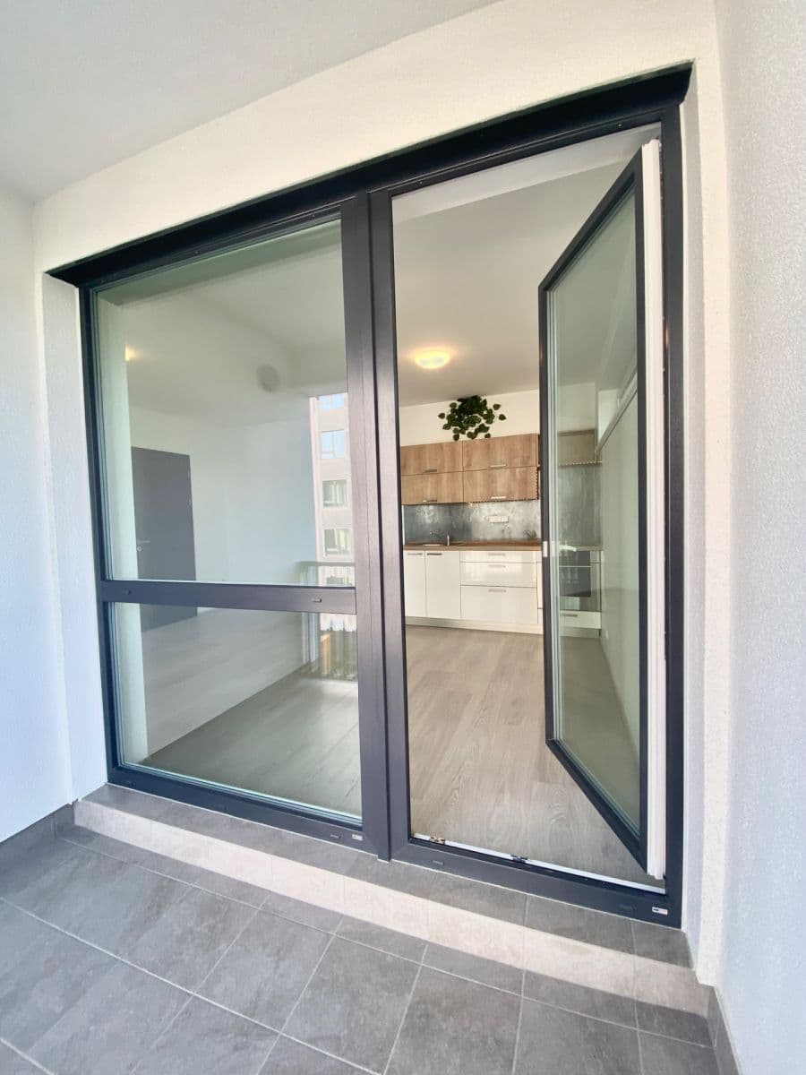 Pronájem bytu 1+kk 34 m², Stočesova, Praha, Praha Pronájem bytu 1+kk 34 m², Stočesova, Praha, Praha