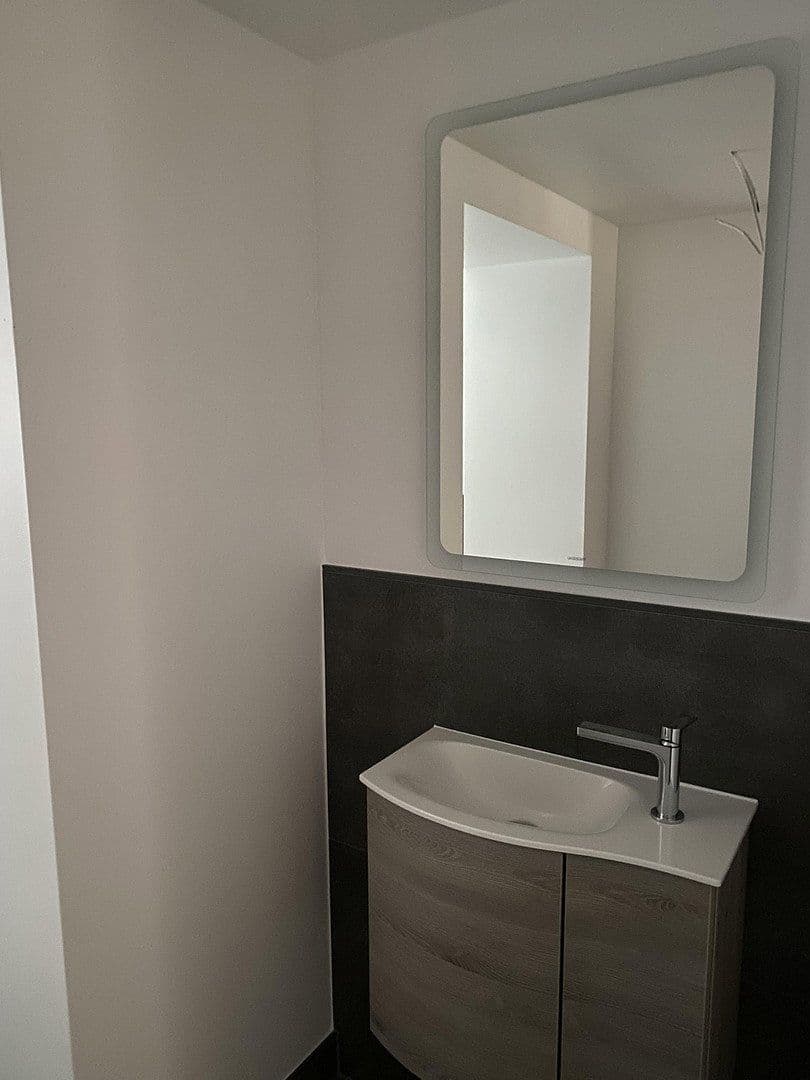 Prodej bytu 3+kk 97 m², Berlin, Berlín Prodej bytu 3+kk 97 m², Berlin, Berlín