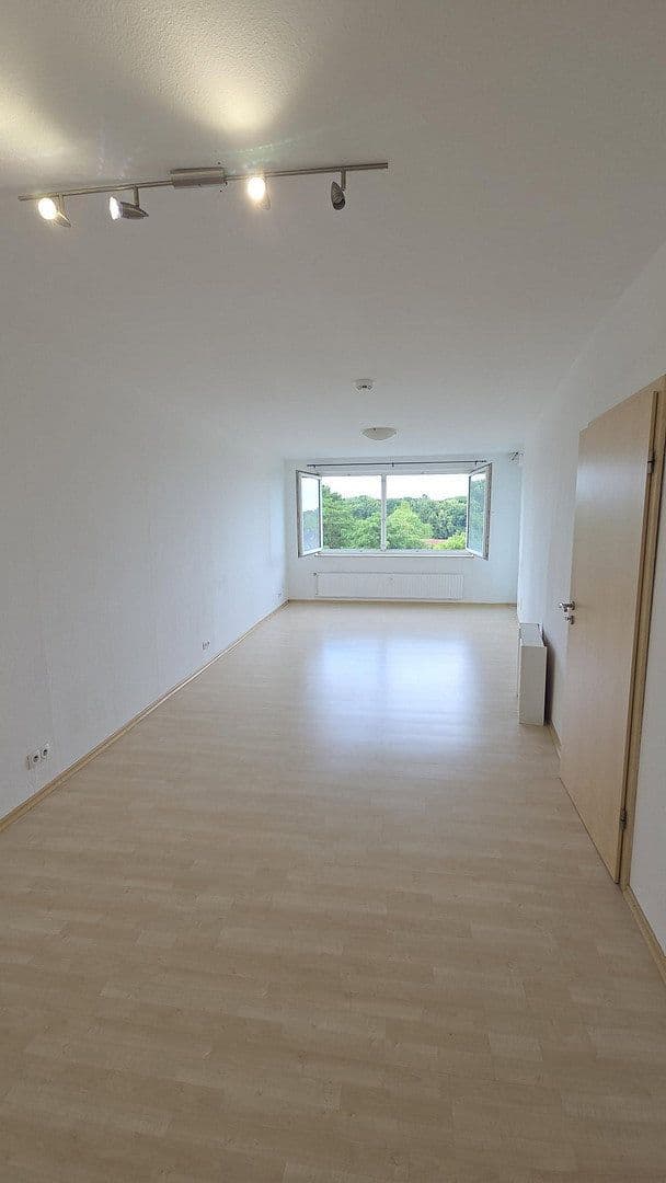 Pronájem bytu 2+1 60 m², Ludwig-Richter-Straße 2, Wunstorf, Dolní Sasko Pronájem bytu 2+1 60 m², Ludwig-Richter-Straße 2, Wunstorf, Dolní Sasko
