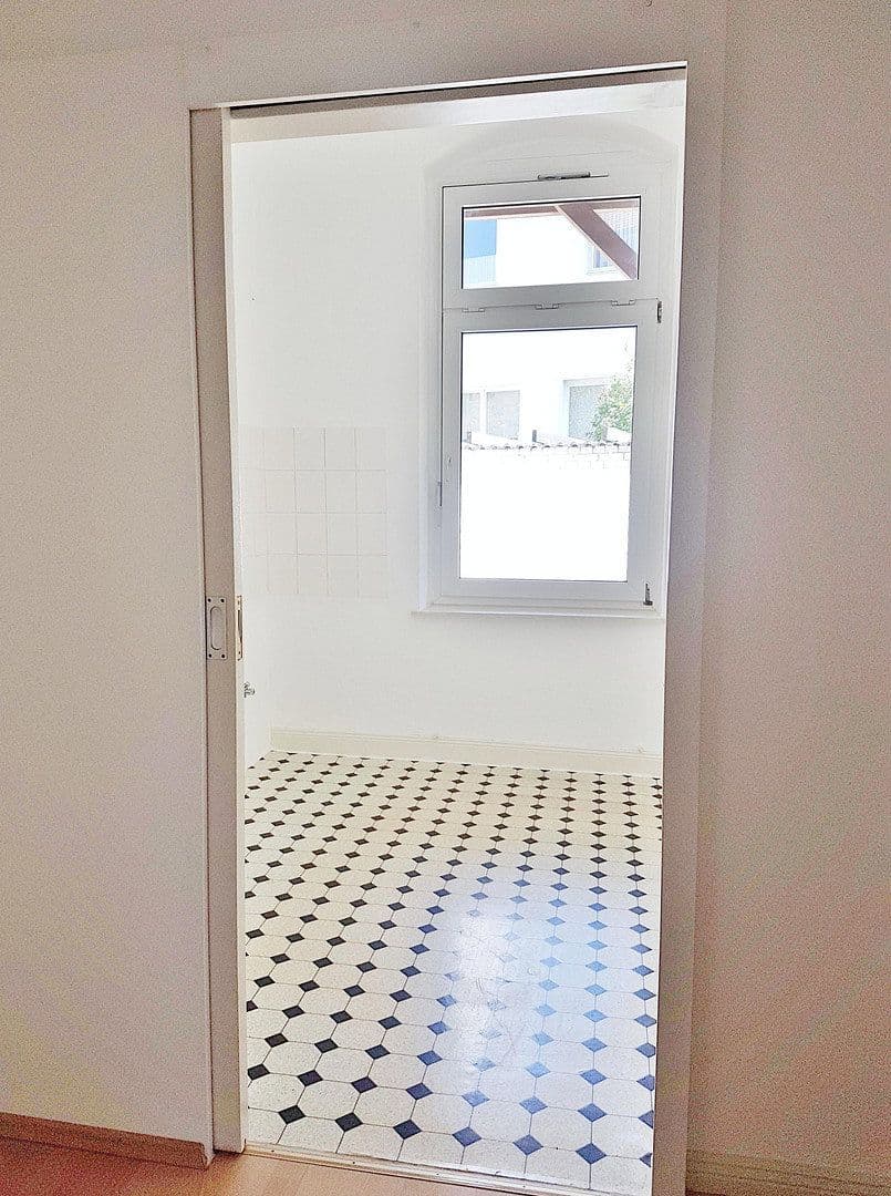 Pronájem bytu 3+1 90 m², Hildesheim, Dolní Sasko Pronájem bytu 3+1 90 m², Hildesheim, Dolní Sasko