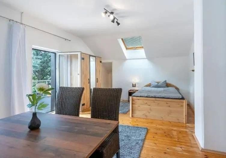 Prodej domu 200 m², pozemek 731 m², Planegg, Bavorsko Prodej domu 200 m², pozemek 731 m², Planegg, Bavorsko