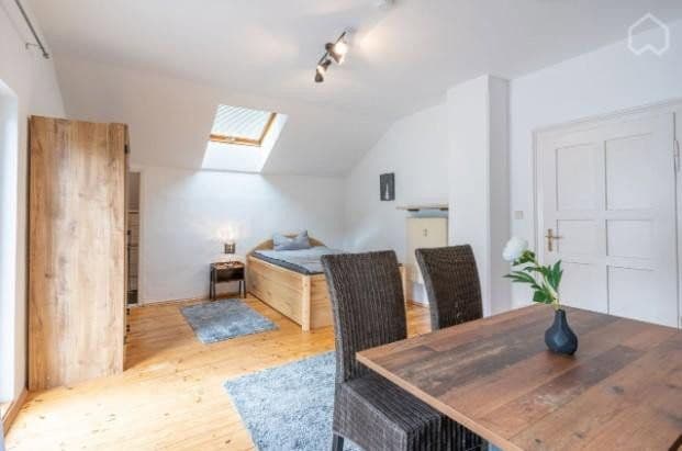 Prodej domu 200 m², pozemek 731 m², Planegg, Bavorsko Prodej domu 200 m², pozemek 731 m², Planegg, Bavorsko