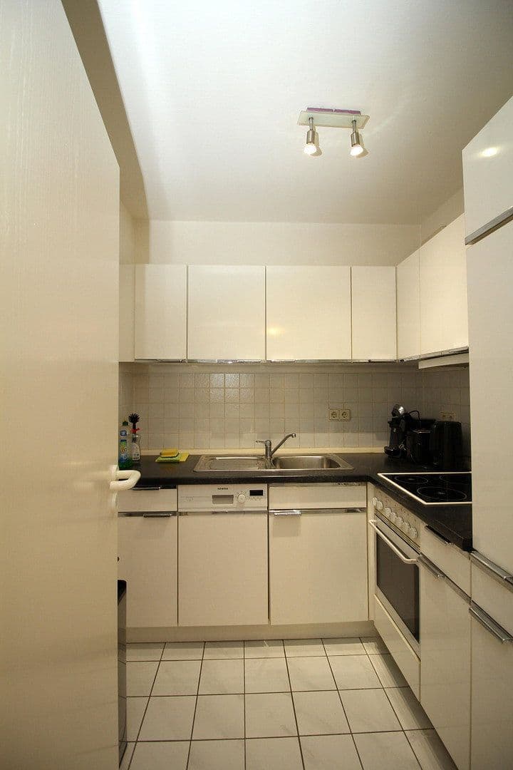 Pronájem bytu 1+1 36 m², Schorlemmerstraße 2a, Leipzig, Sasko Pronájem bytu 1+1 36 m², Schorlemmerstraße 2a, Leipzig, Sasko