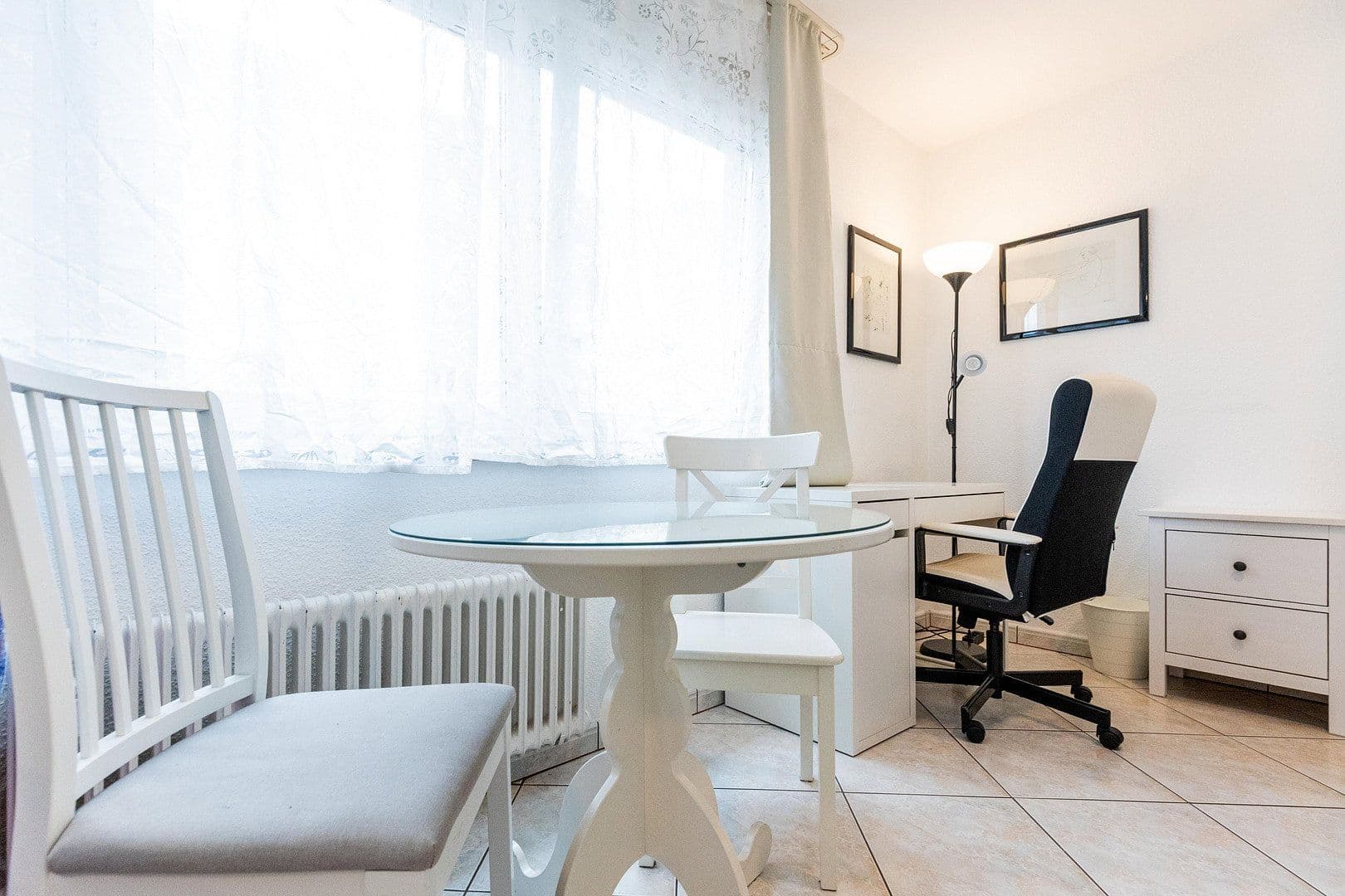Pronájem bytu 1+1 30 m², Brückenstraße 17, Frankfurt, Hessen Pronájem bytu 1+1 30 m², Brückenstraße 17, Frankfurt, Hessen
