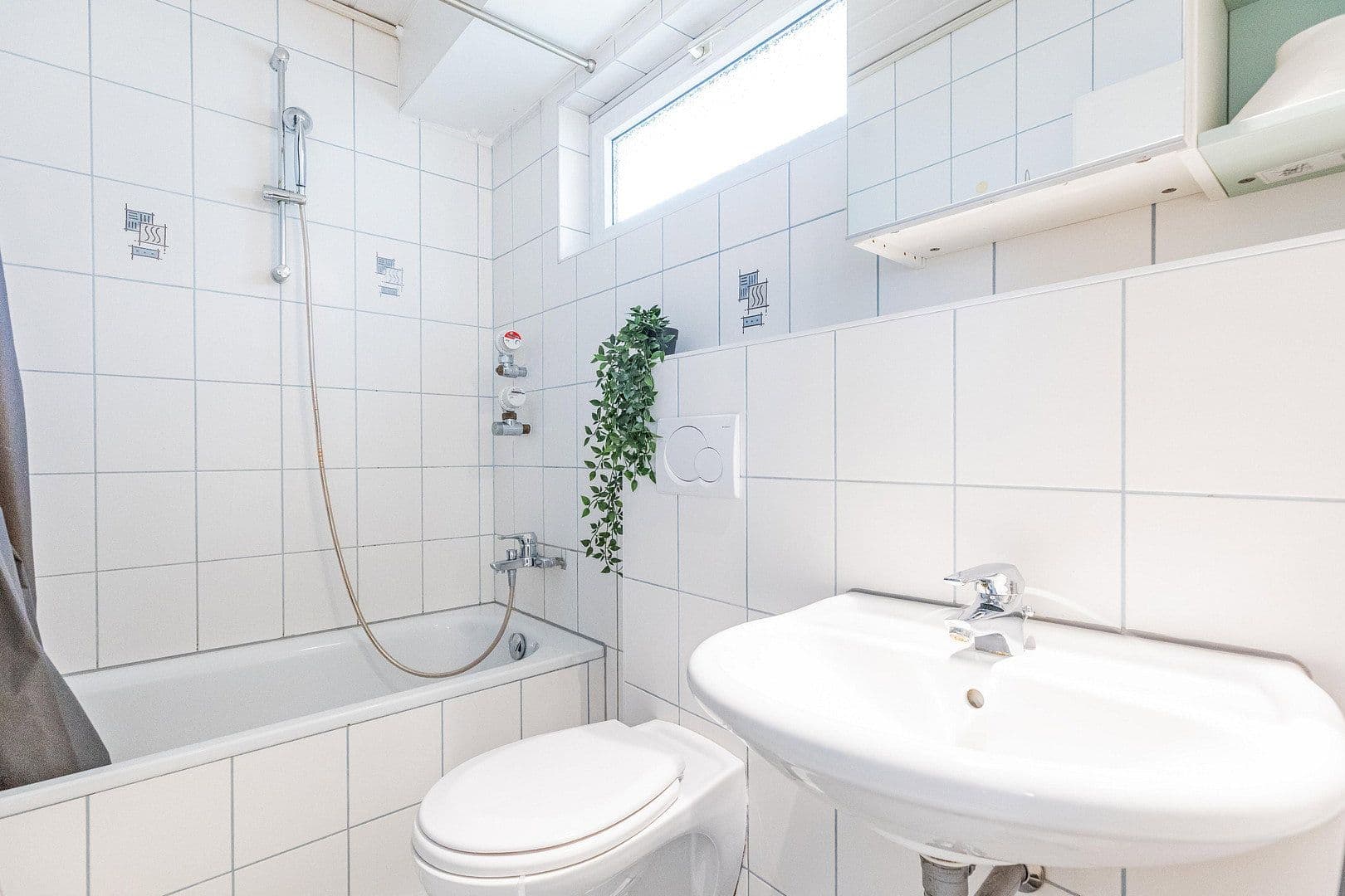 Pronájem bytu 1+1 30 m², Brückenstraße 17, Frankfurt, Hessen Pronájem bytu 1+1 30 m², Brückenstraße 17, Frankfurt, Hessen