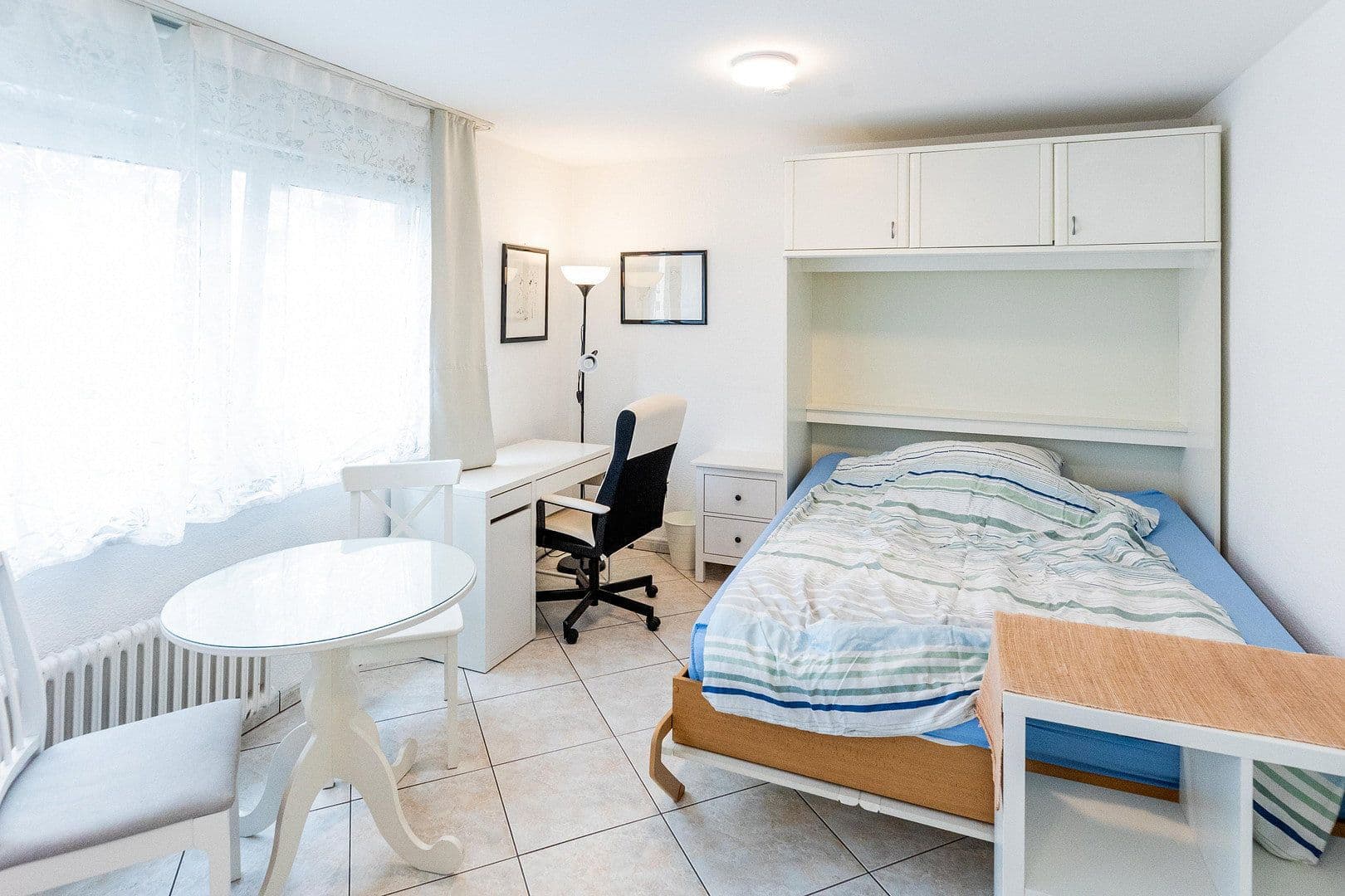 Pronájem bytu 1+1 30 m², Brückenstraße 17, Frankfurt, Hessen Pronájem bytu 1+1 30 m², Brückenstraße 17, Frankfurt, Hessen