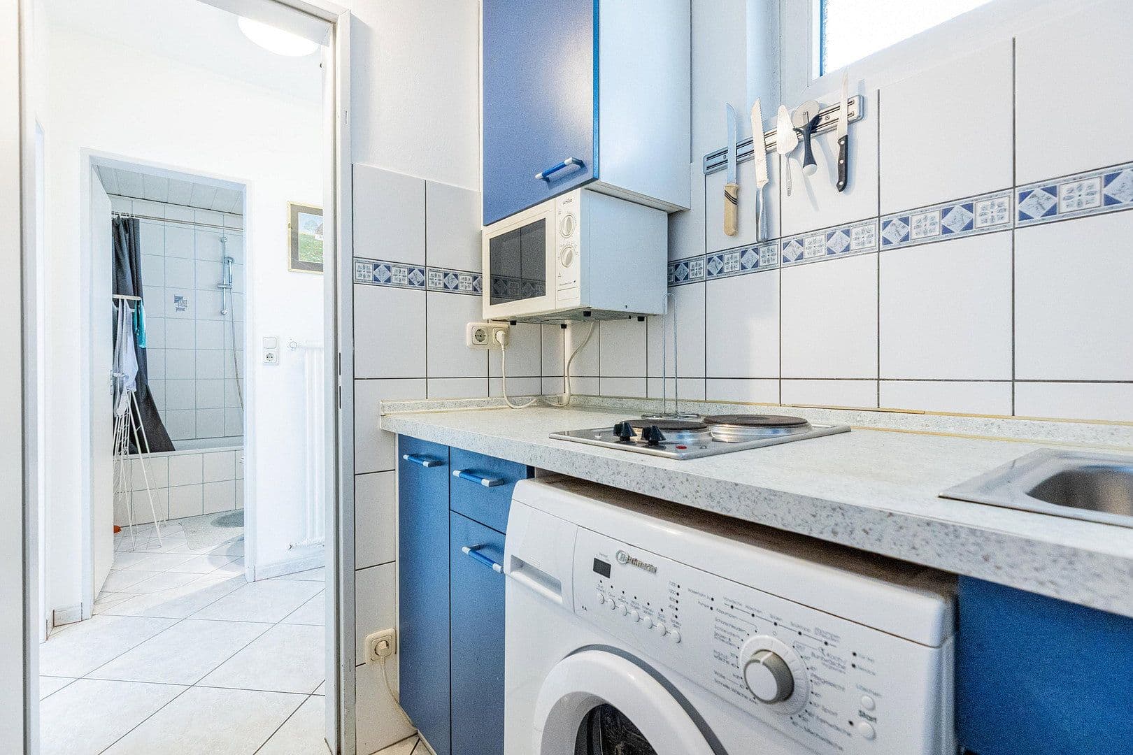 Pronájem bytu 1+1 30 m², Brückenstraße 17, Frankfurt, Hessen Pronájem bytu 1+1 30 m², Brückenstraße 17, Frankfurt, Hessen